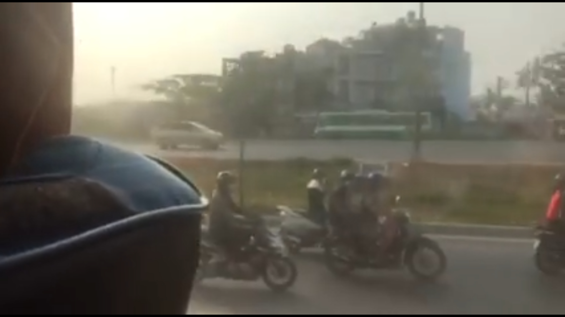 Reggeli érkezés Saigonba