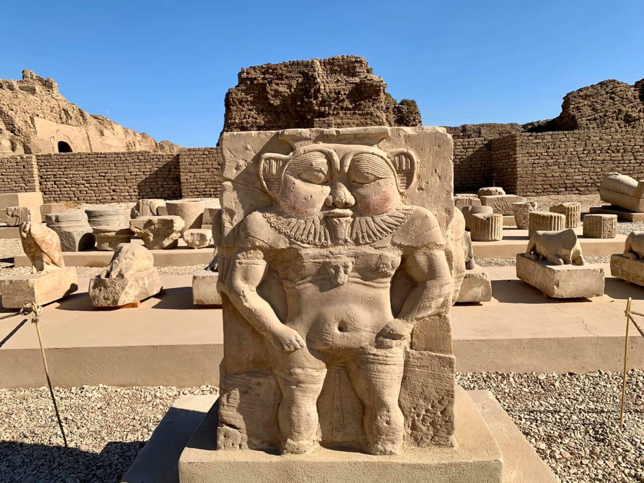 dendarai hathor-templom