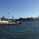 Érkezés komppal Sydney Harbourba