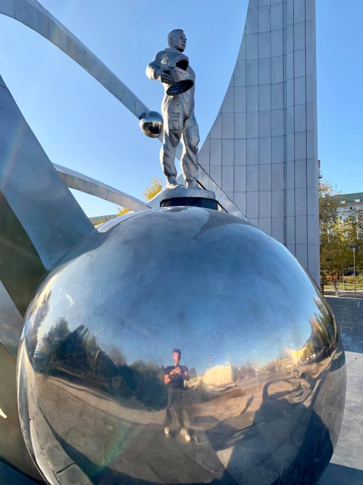Gagarin grandiózus emlékműve karaganda