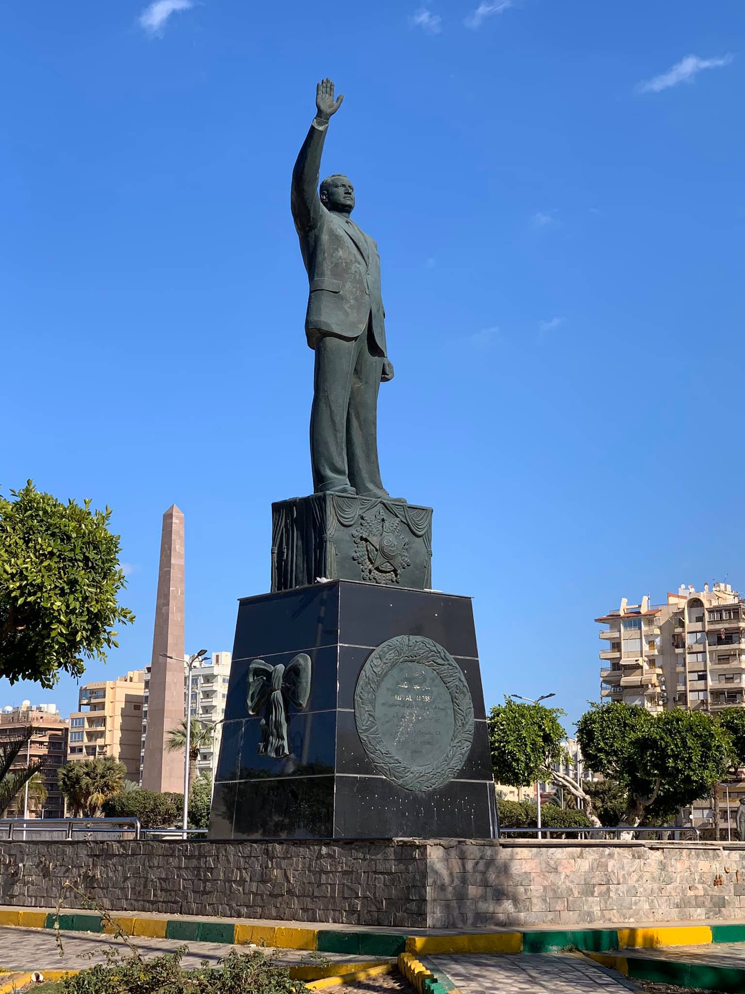 Gamal Abdel Nasszer szobra port szaid