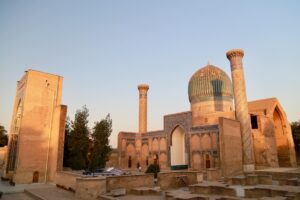 Gur-e Amir - Timur mauzóleuma naplementekor