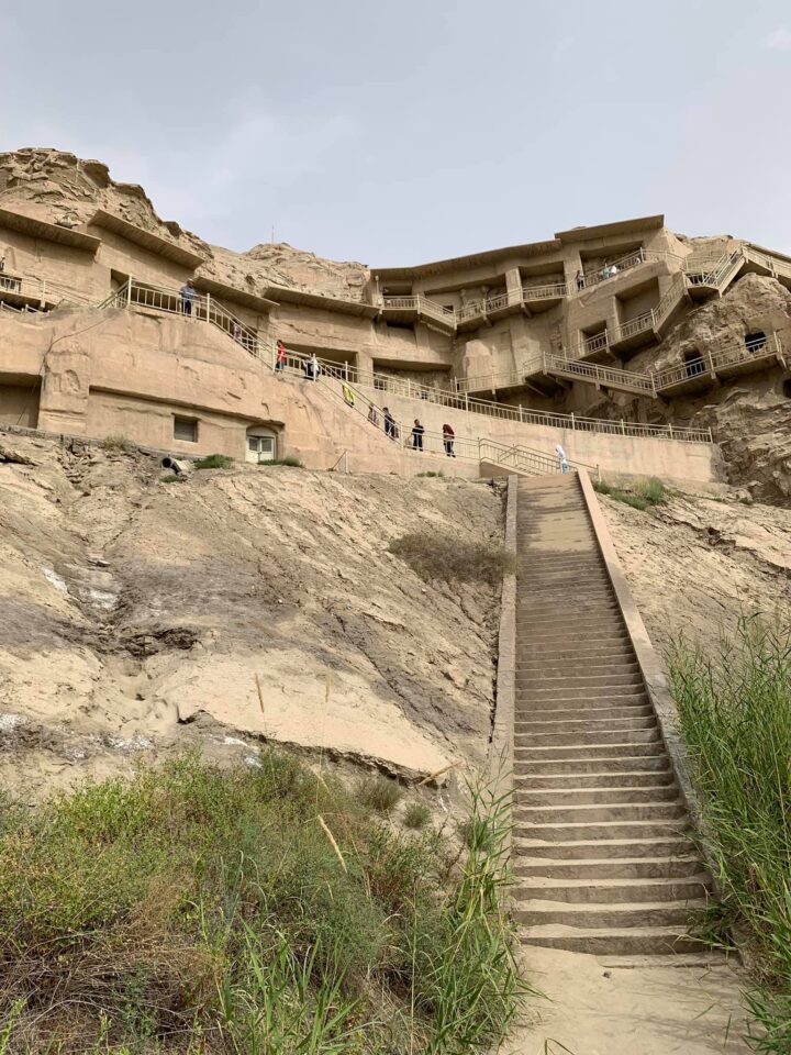 Kizil buddhista barlangtemplomok Kucsa mellett.