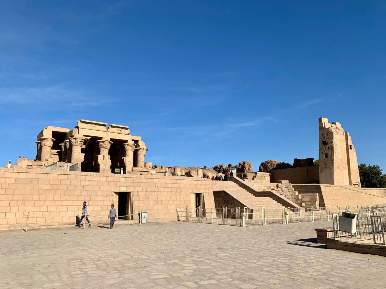 kom ombo templom