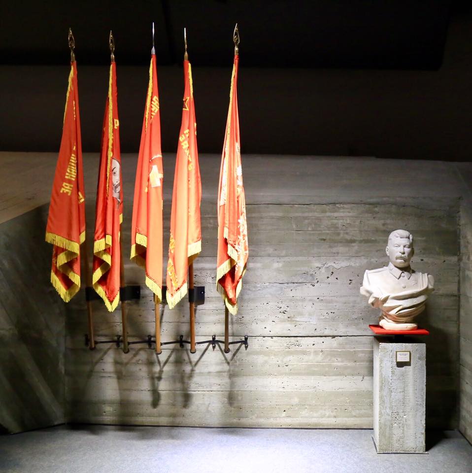 Látszóbeton és Sztálin