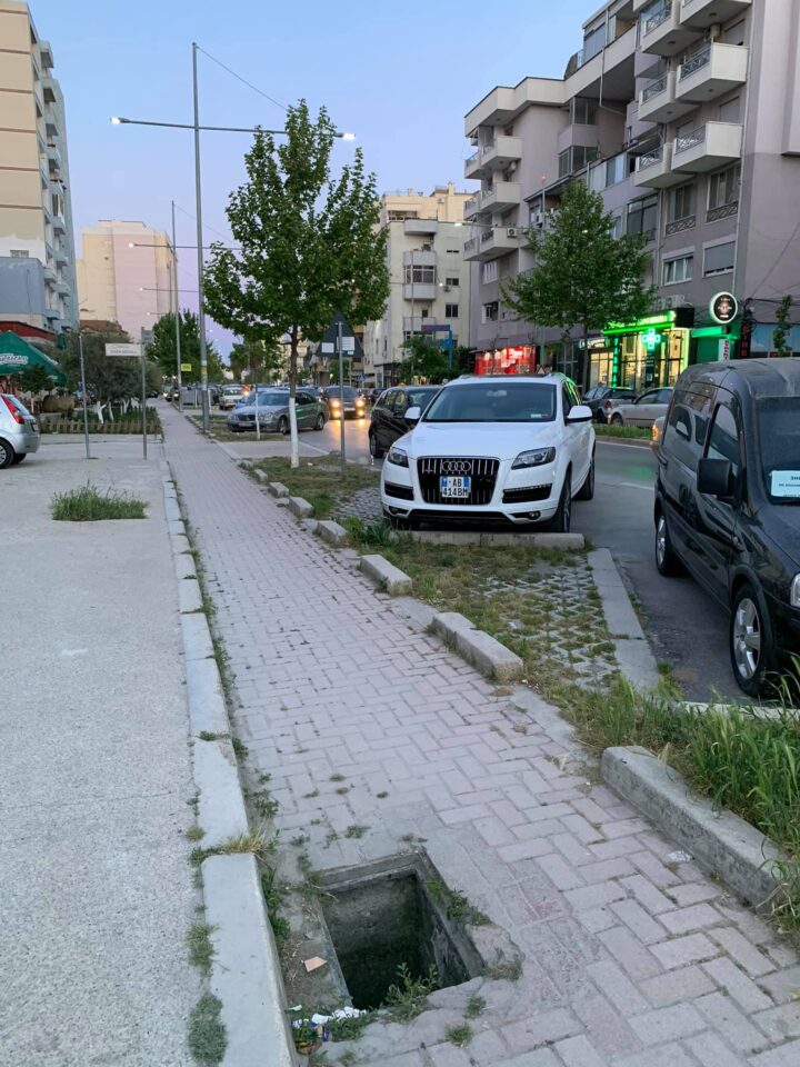 durres utcakép